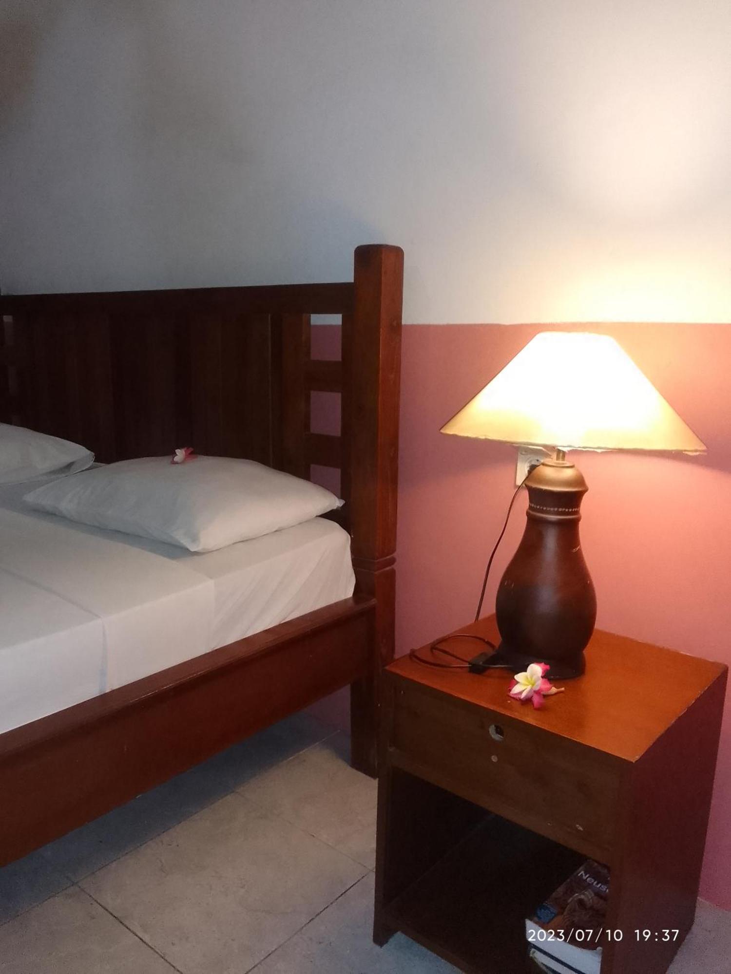 Kputra Homestay Amed Oda fotoğraf