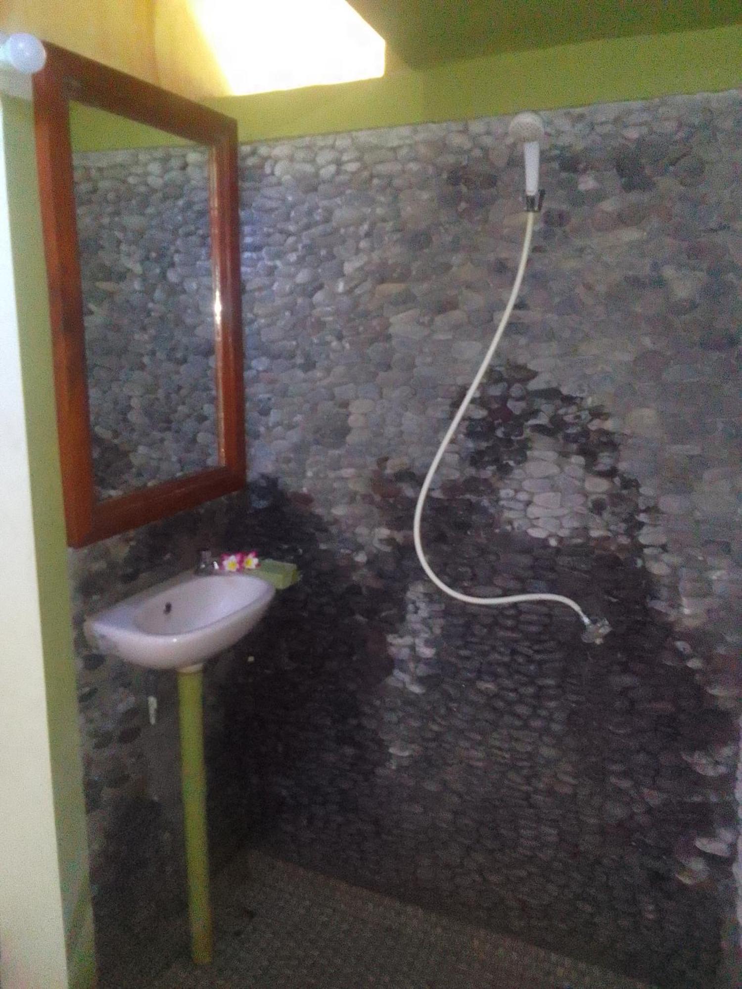 Kputra Homestay Amed Oda fotoğraf