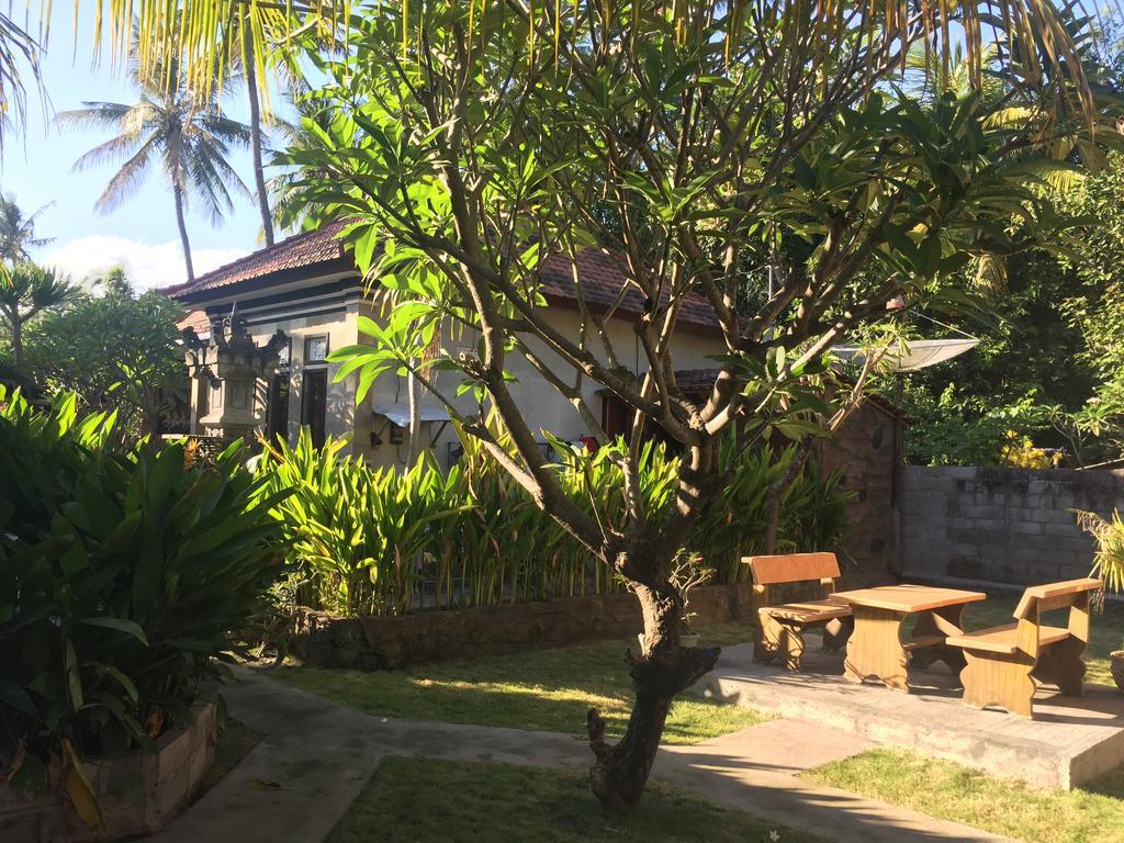 Kputra Homestay Amed Dış mekan fotoğraf